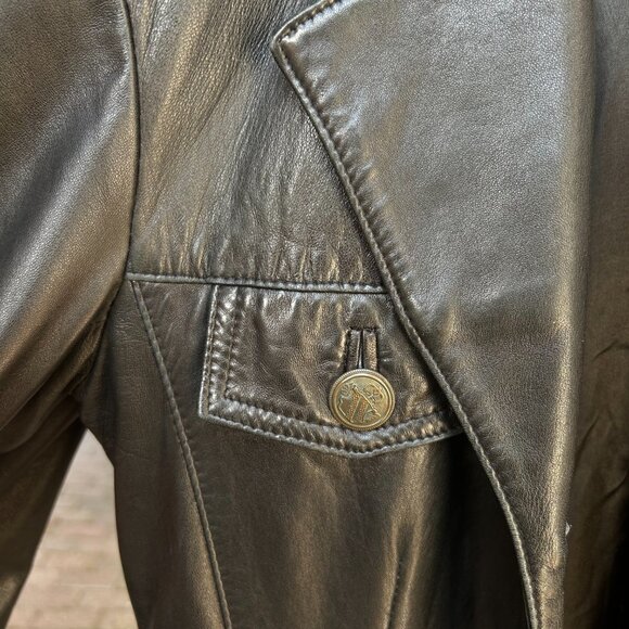 Made in Canada Danier Leather Jacket - Picture 5 of 9